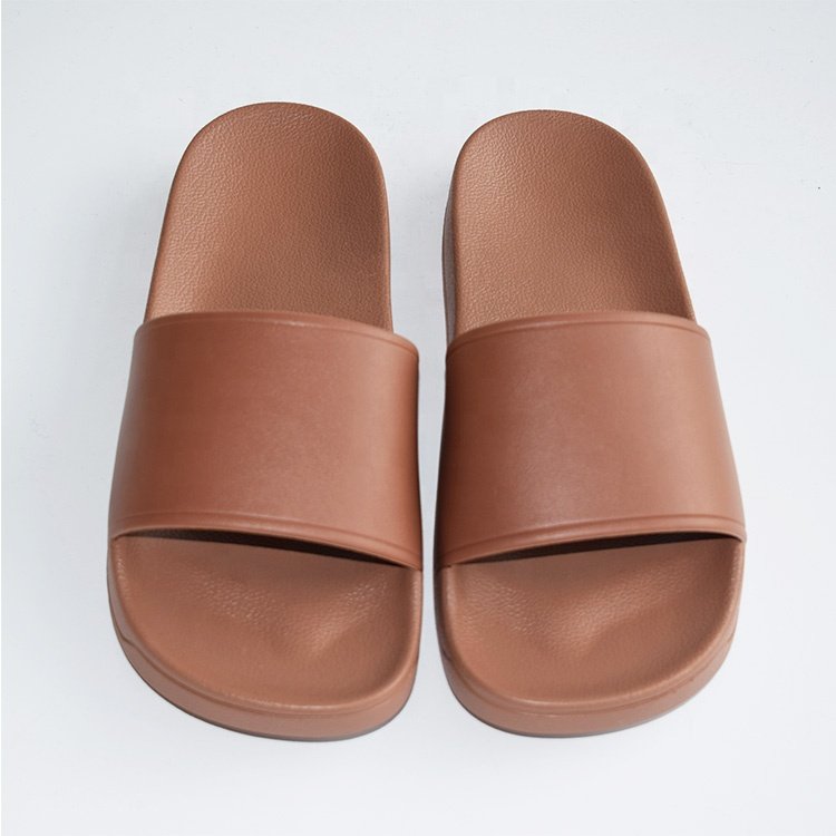 Drop Shipping ODM Custom Unisex Sandals 3D Embossed Printing Slippers Women and Men Beach Footwear Pvc Flat Bottom Slides