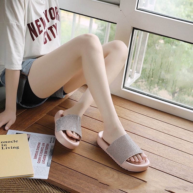 Hot Selling Thick Chunky Soled Fashionable Rhinestone Diamond Summer Comfortable Women's Slides Slippers