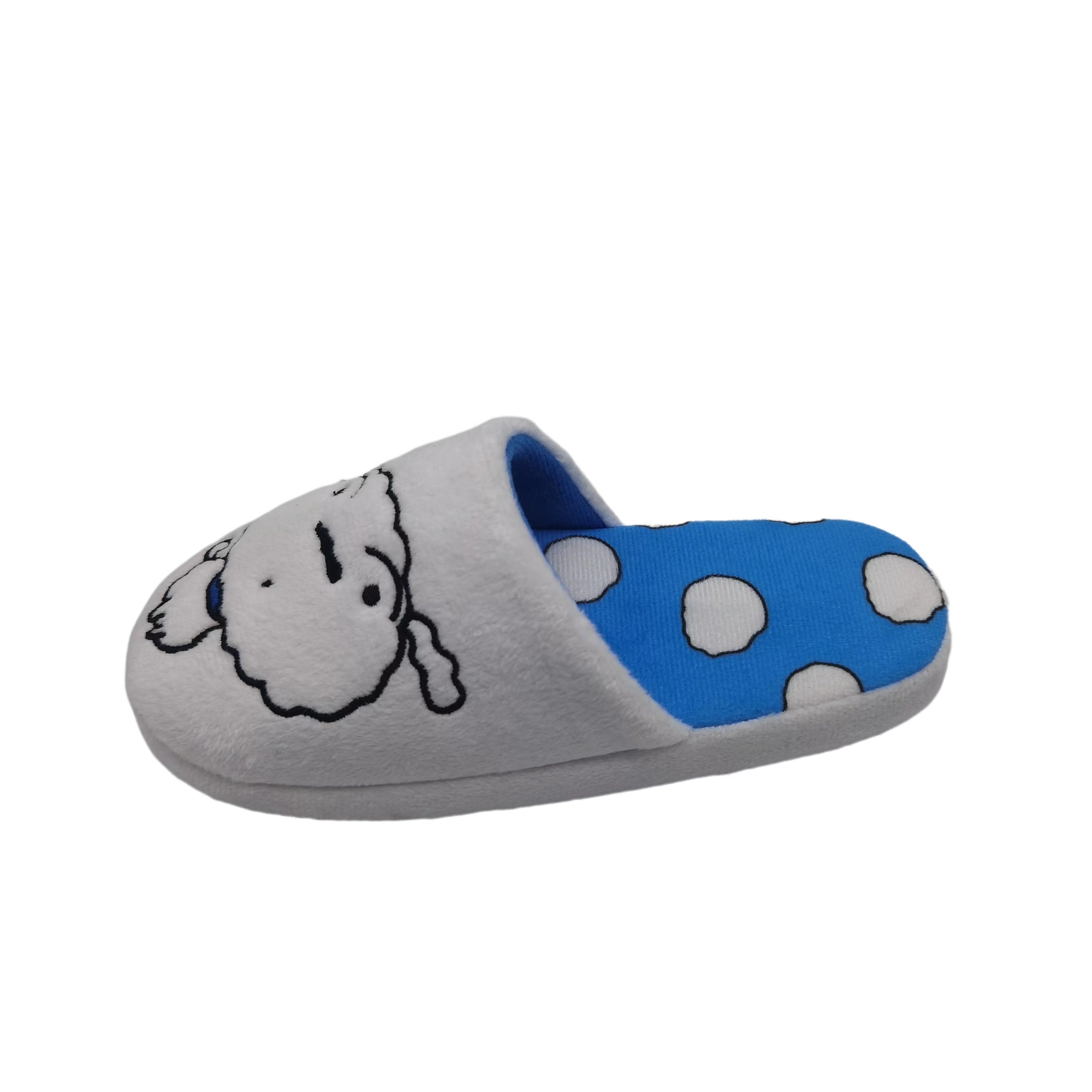 OEM customized child wear House indoor guest animal shaped slippers Unisex fuzzy Animal Bear indoor Slippers for children