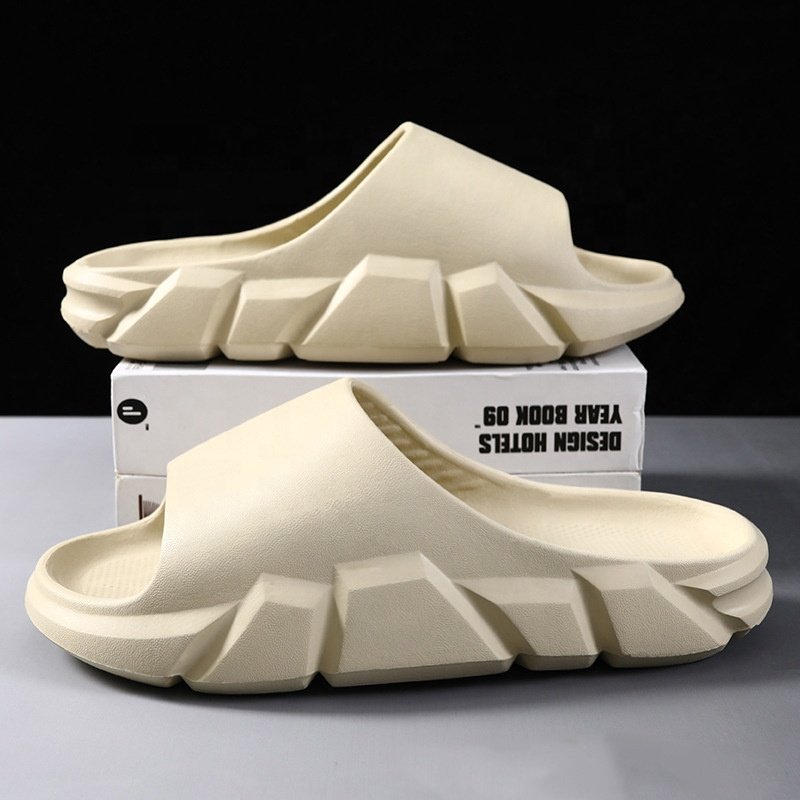 Custom Slides Thick Platform Summer Indoor Beach Slides House Slippers Custom Logo Soft Eva Slides Custom Slippers for Men