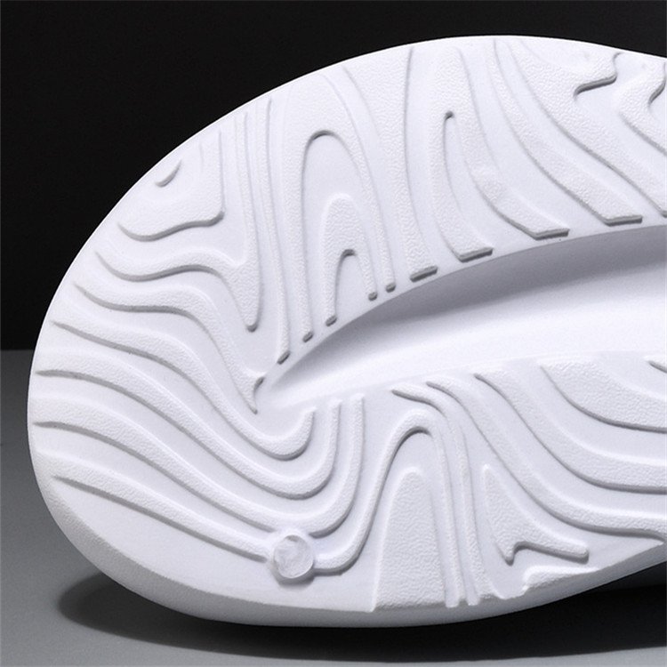 2024 New Summer Sneaker Slippers For Women Men Thick Bottom Platform Slides Soft EVA Hollow Unisex Sports Slippers