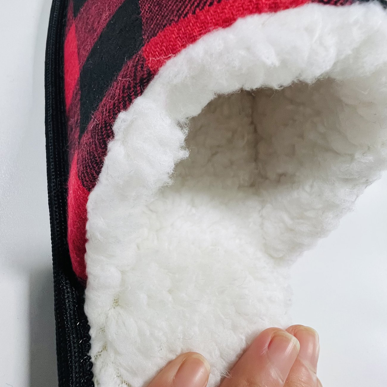 Custom pattern slippers for women low MOQ slides slippers wholesale lattice fashion fur slippers