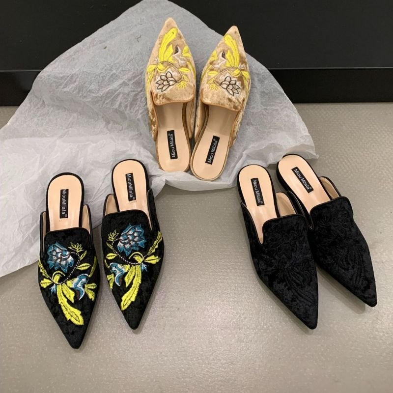 2024 New Ladies Slippers Outdoor Flat Loafer Pointed Toe Mules Slides Footwear