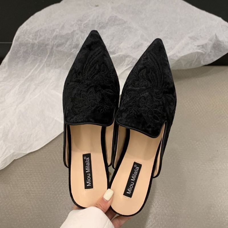 2024 New Ladies Slippers Outdoor Flat Loafer Pointed Toe Mules Slides Footwear