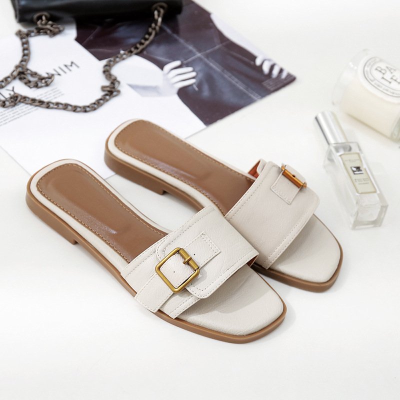 New Arrivals Round Head Cross-Folding Design Anti-Slippery Women's Sandals Fancy Flat Ladies Slippers