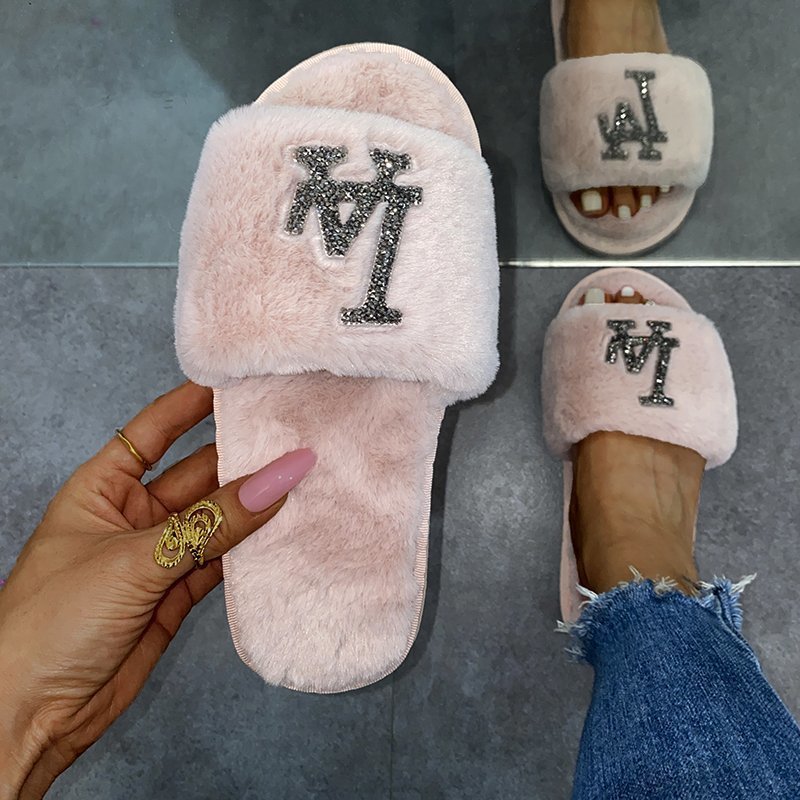 New Arrival Luxury Fluffy Slippers Flat Plush Faux Fur Indoor Bedroom House Designer Women Slides Slippers