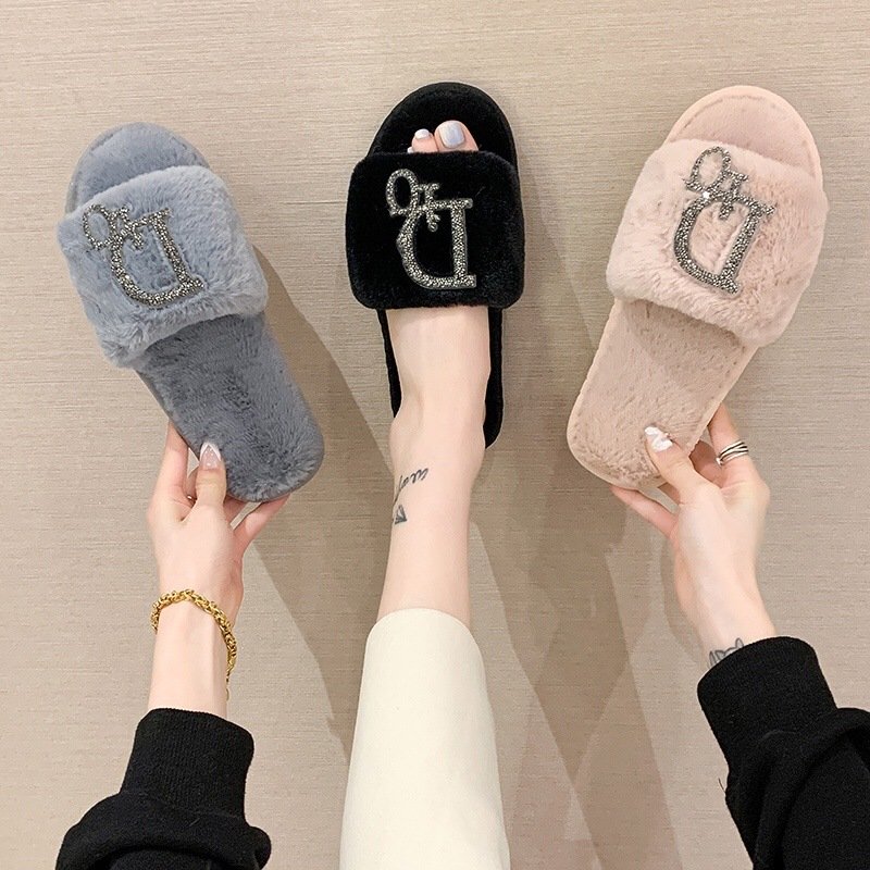 New Arrival Luxury Fluffy Slippers Flat Plush Faux Fur Indoor Bedroom House Designer Women Slides Slippers