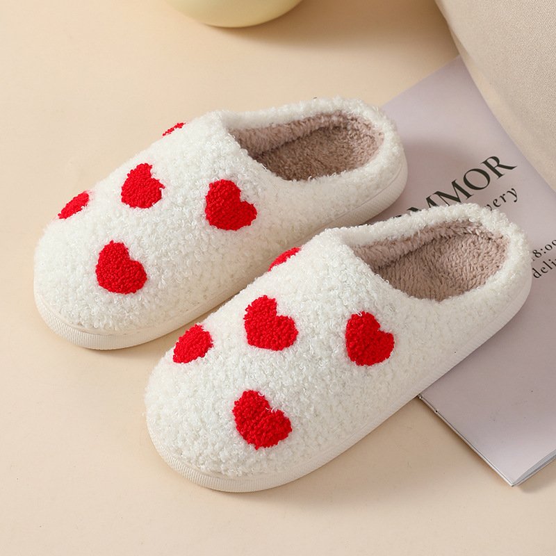Wholesale Cute Fuzzy Mushroom Heart Slides Slippers Winter Indoor Flat Warm House Slippers For Women