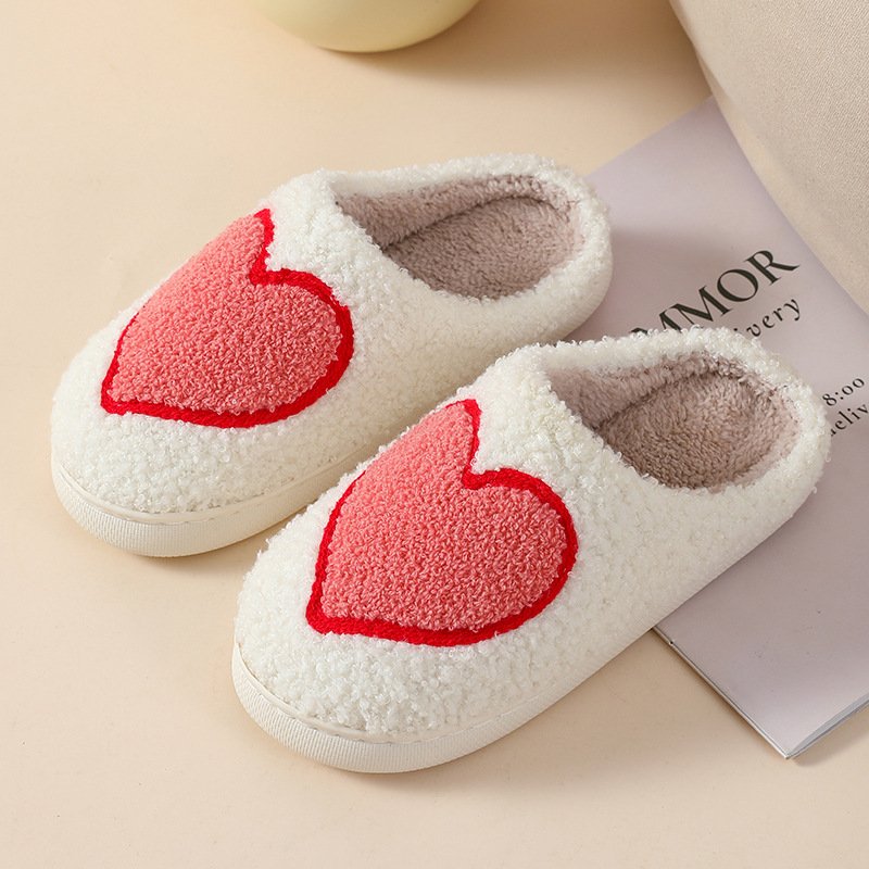 Wholesale Cute Fuzzy Mushroom Heart Slides Slippers Winter Indoor Flat Warm House Slippers For Women