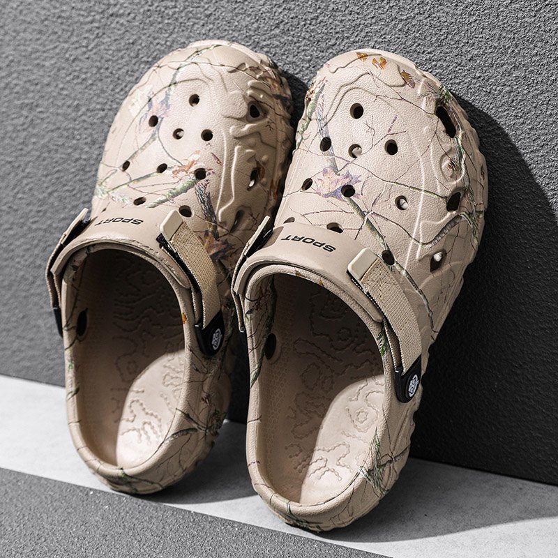 Wholesale Customize house slides slippers men sporty shoes fashion flat slipper EVA male beach summer clogs