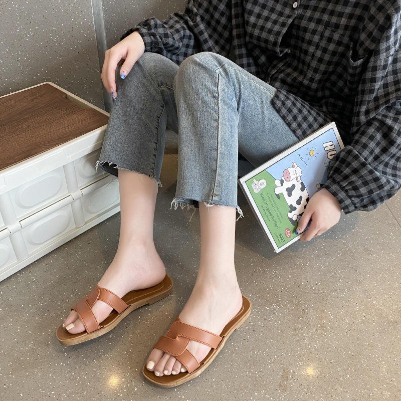 2024 Best Selling Light Weight Anti-Odor Open Toe Pvc Eva Women Sandal Flat Sandals Ladies Sandal Slides Slippers For Women