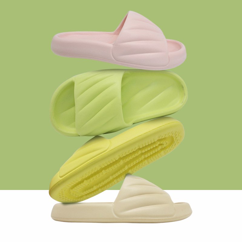 Summer Indoor Slide Slippers for Couples Non-Slip Female and Male Bath Slippers for Home Use