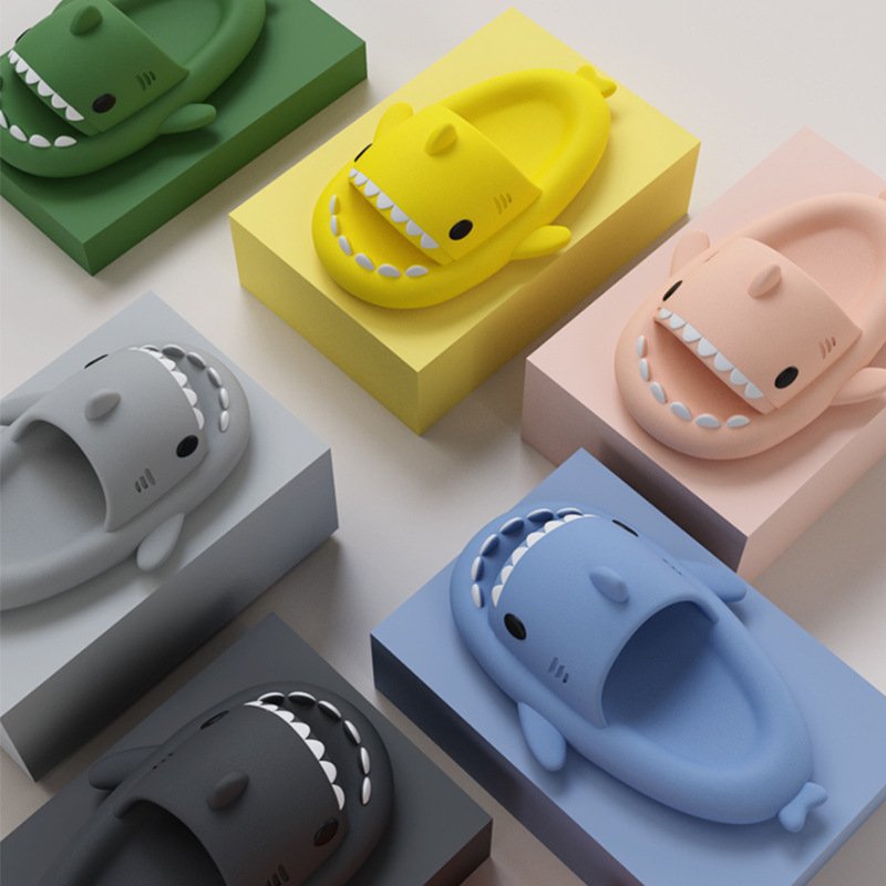 Shark Slides Dropshipping Fluffy Foam Eva Anti Slip Silicon 2024 Summer House Cloud Cute Cartoon Adult Premium Shark Slippers