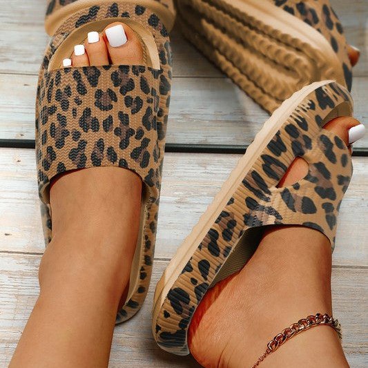 Leopard Chinelo Side Cushioned Thick Sole EVA Foam Walking On Clouds Open Toe Pillow Slides Cloud Slippers for Women and Men