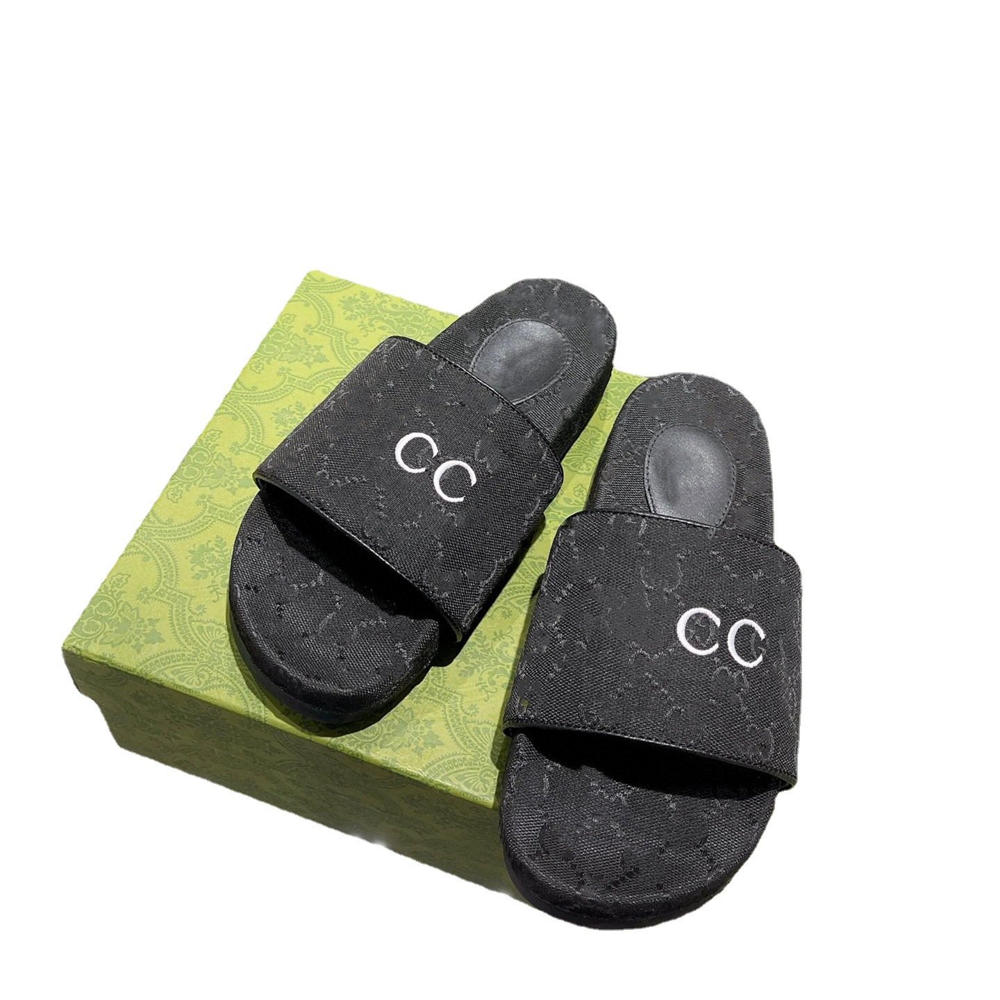 2024 Men's Slippers Outdoor Summer Rubber Rubber Soft Sole Flat Sandals Slippers Men Home Slippers Shoes