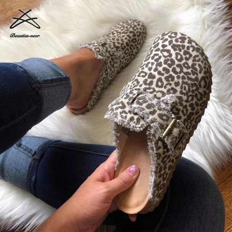 New Arrival Summer Women Casual Cow Print Flat Half Slip On Shoes Slides Canvas Slides Slippers Sandals Shoes
