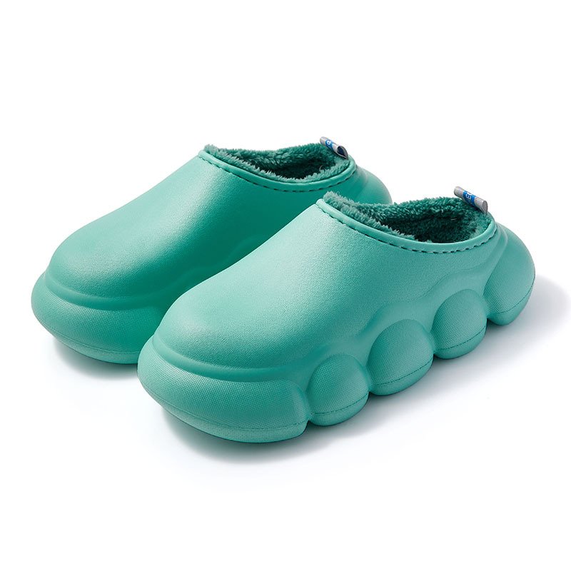 2023 Winter Slippers Warm Bear Slides Slippers for Men Women Waterproof Kitchen Plush Cotton Furry Sandals EVA Garden Shoes
