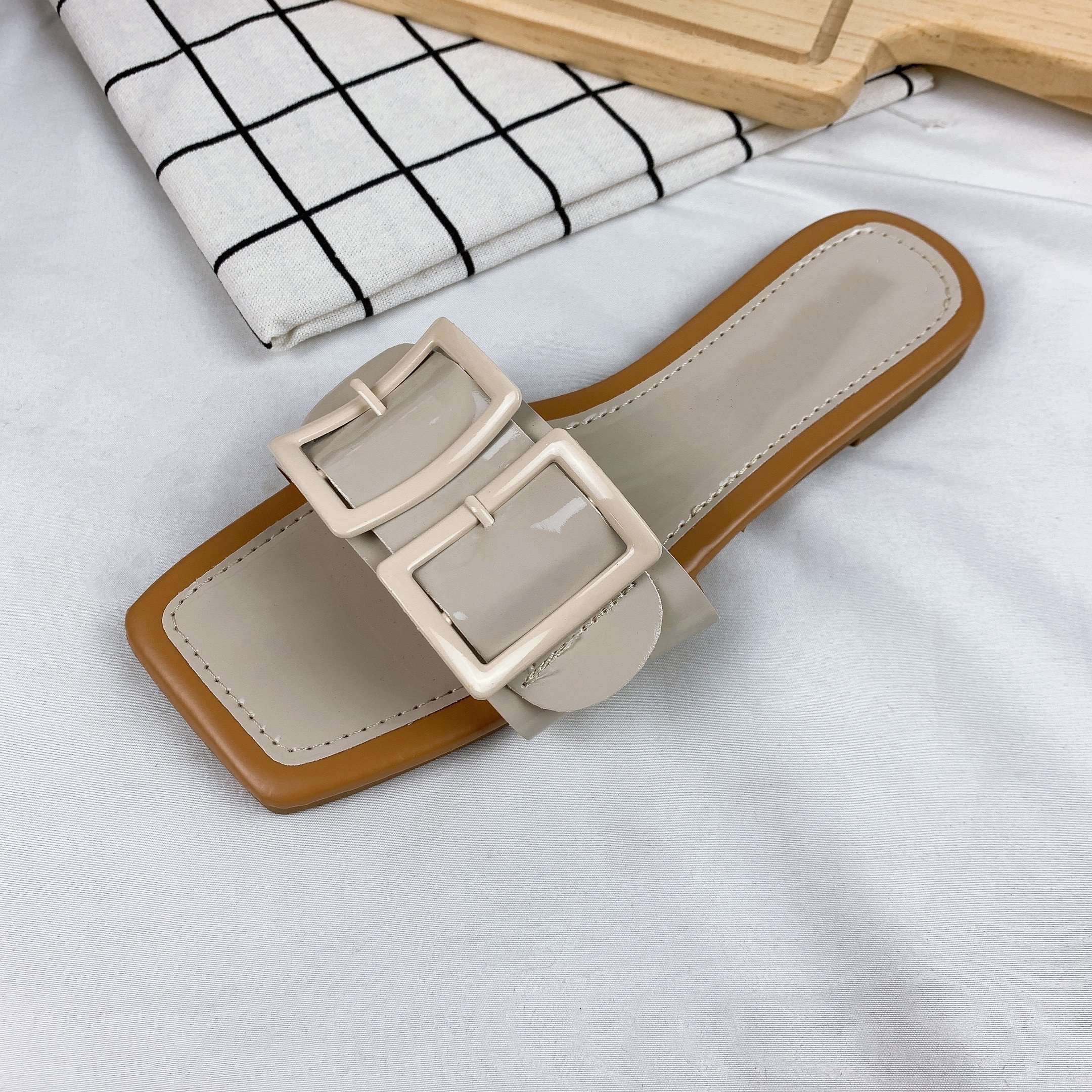 Elegant Female Casual Pu Leather Slipper Slides Shoes Girl Square Toe Summer Square Buckle Flat Sandal For Women And Ladies