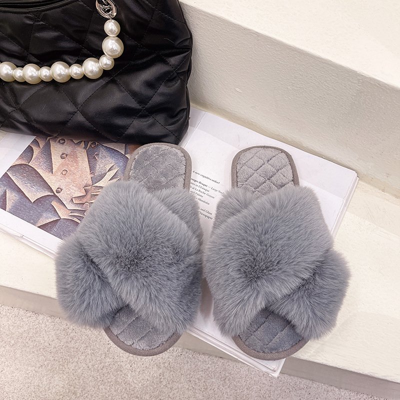 2024 New Arrivals Open Toe Round Toe Cross Strap Flat Plush Warm Winter Slippers Ladies Shoes Women's Sandals