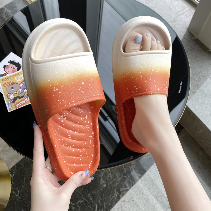 New Gradient Slippers For Women Summer Shoes Beach Sandals For Women And Ladies Anti Slip Outdoor Cute Home Slides Slippers