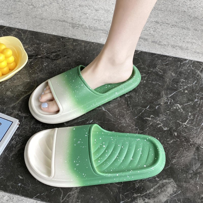 New Gradient Slippers For Women Summer Shoes Beach Sandals For Women And Ladies Anti Slip Outdoor Cute Home Slides Slippers
