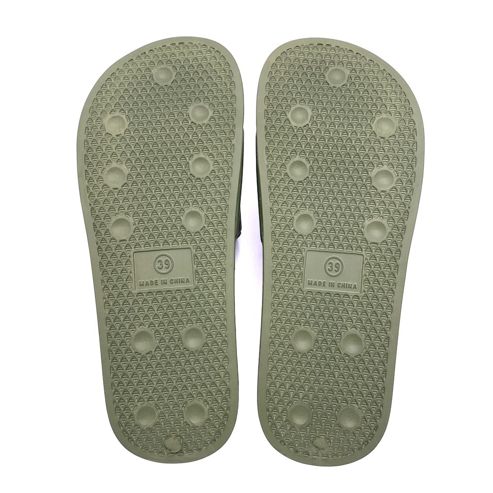 Factory Custom Pool Slides Slippers with Embossed Logo Reliable And Cheap Footwear