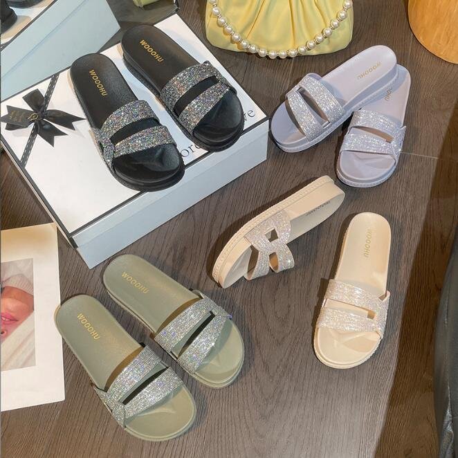 Wholesale open toe women cross strap sandals rhinestone woman sandals fashionable flat ladies slippers and sandal