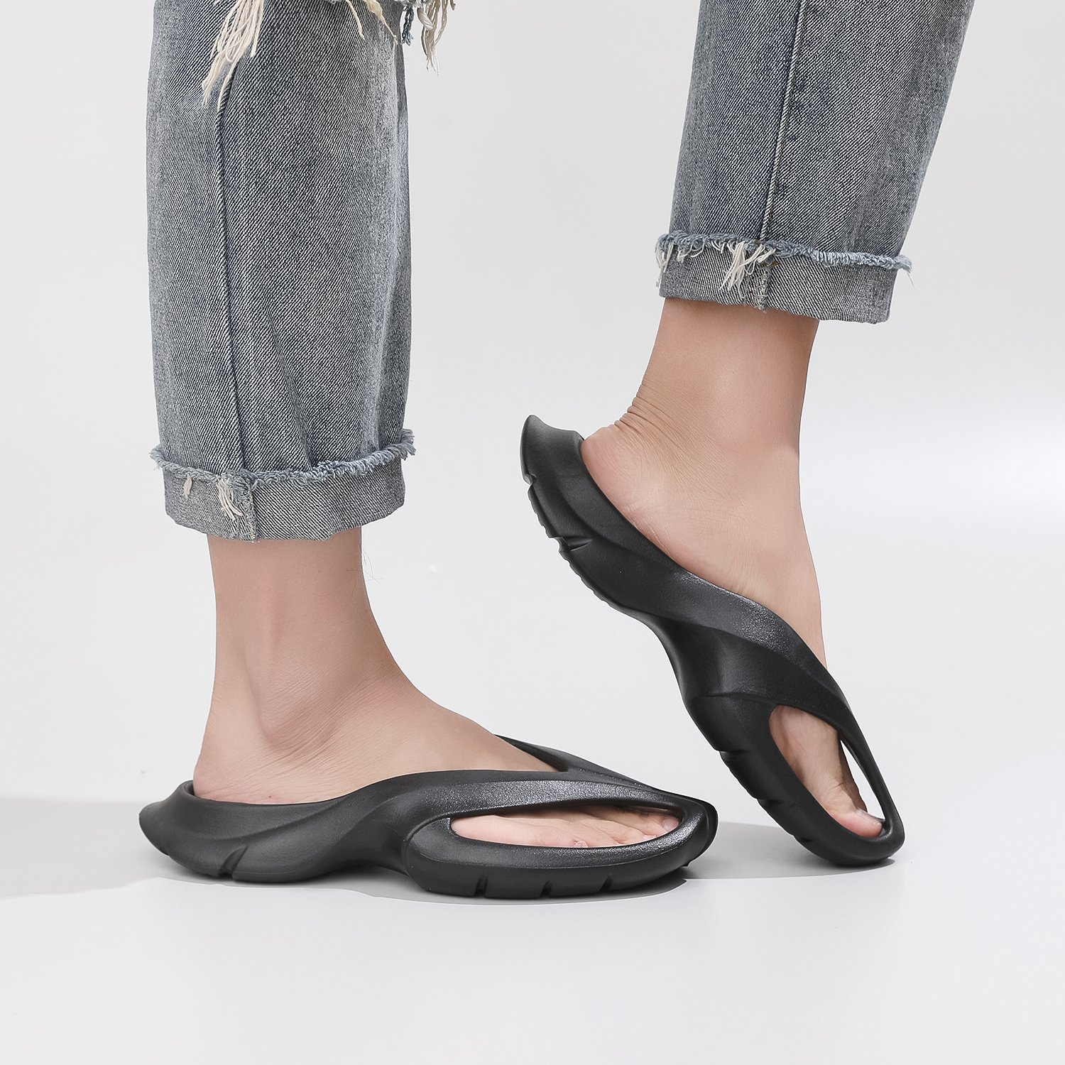 High Quality slippers Casual Sports Sandals Men's Sandals Clog Slides Slippers Designer Famous Anti-Slip Slippers For men