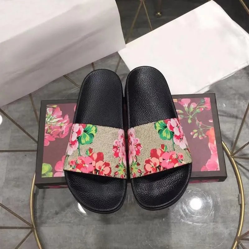 Designer Shoes Men Slippers Sandals Classic Flat Slides Platform Rubber Slipper Animal Letter Graphic Printing