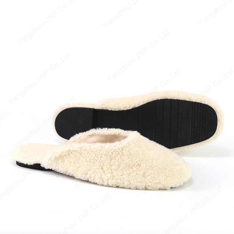 Factory Cozy Fluffy Soft Mules Plush Lamb Fur House Sheepskin Indoor Shearling Slides Slippers for Winter