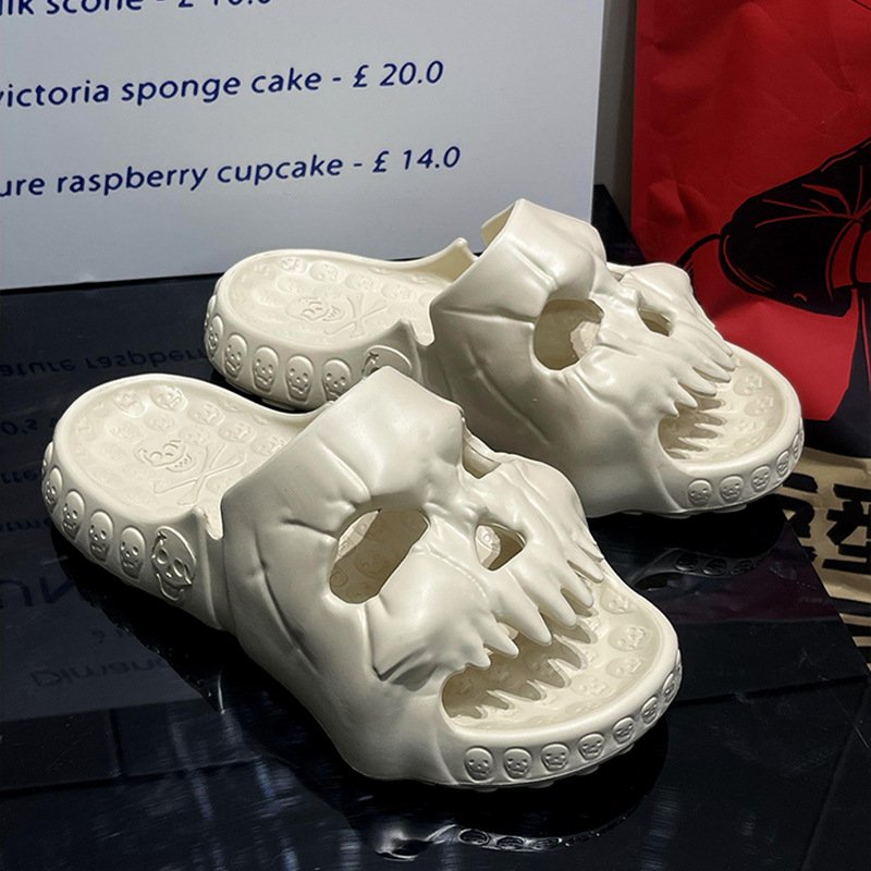 2023 Y2K Shoes New In Fashion Skull Design 3D Slippers Men Outdoor Soft Funny Platform Sandals Beach Bedroom Slide Slipper