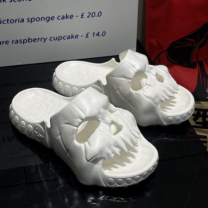 2023 Y2K Shoes New In Fashion Skull Design 3D Slippers Men Outdoor Soft Funny Platform Sandals Beach Bedroom Slide Slipper
