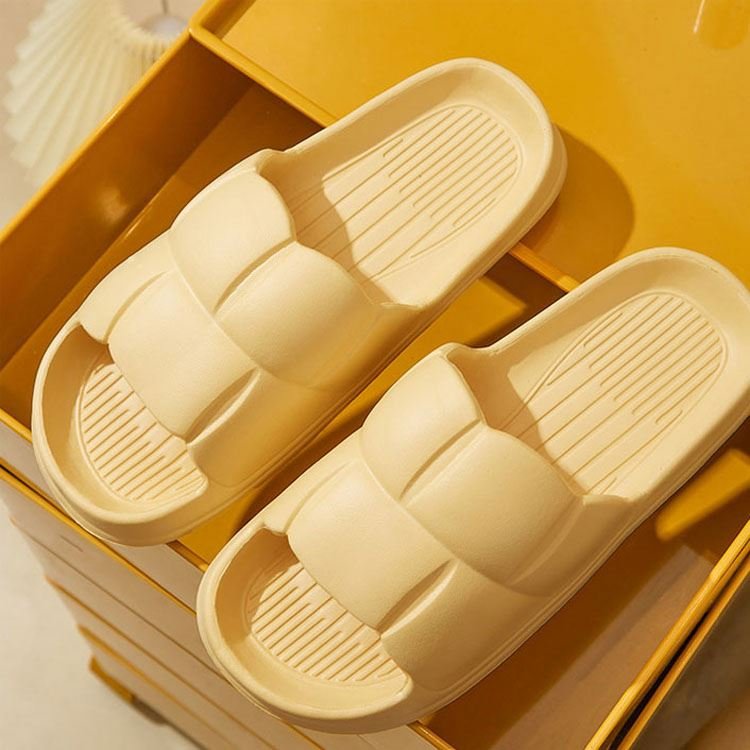 Best Quality Exported Anti-slip Indoor Plastic Slipper
