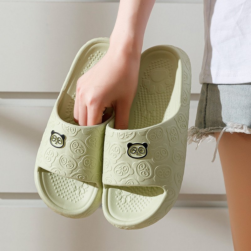 Wholesale Cute Bear Comfortable Thick Sole Compression Molding Home Slipper Women's Shoes Men's Shoes Slides Slippers