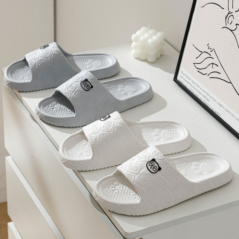 Wholesale Cute Bear Comfortable Thick Sole Compression Molding Home Slipper Women's Shoes Men's Shoes Slides Slippers