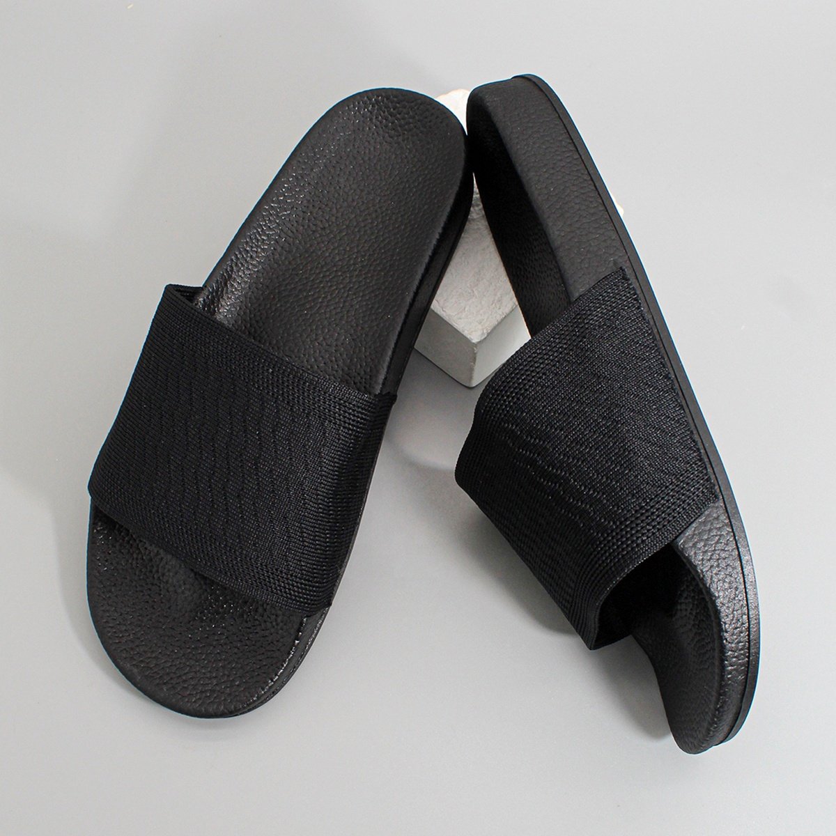 Happyslides NEW Arrival Outdoor Casual flying weaving black upper men's shoes sandals slippers for men