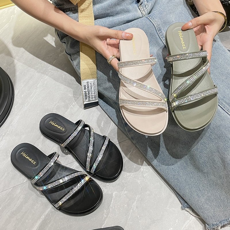 Customize Outdoor bling Decoration Flat Women Sandals outdoor Slides Slippers For Ladies Women Flat Sandals