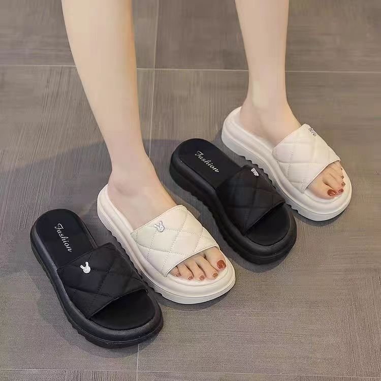 Pillow Slides pflops for men home slippeSummer Fashion Thick Bottom Step On Shit sport Slippers Women Outdoor Indoor Sandals
