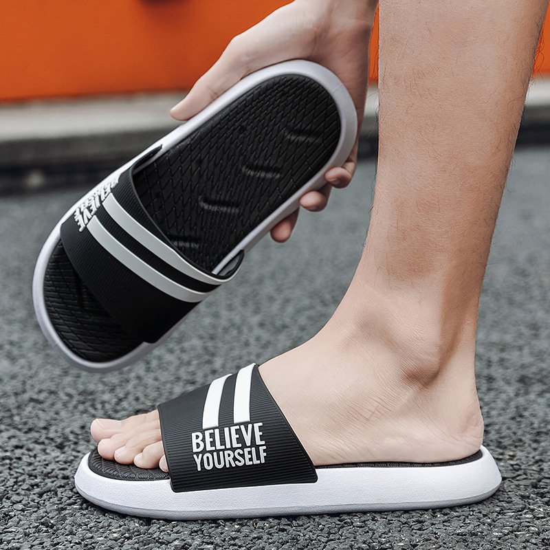Summer Casual Style Men's Anti-slip Comfortable and Breathable Slides Slippers for Beach Walking Pool Bathroom Use