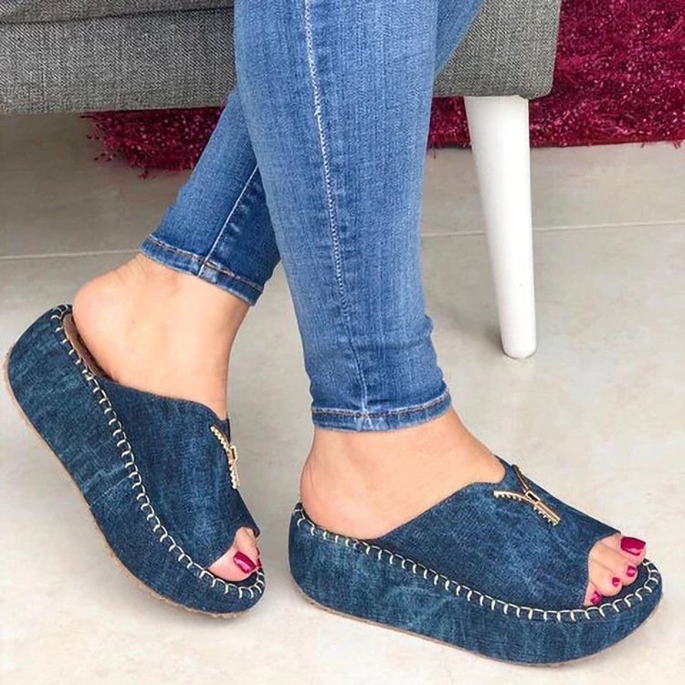 Wholesale Round Head Single Strap Zipper Decoration Thick Sole Slippers Slope Heel Ladies Slippers Thick Sole Sandals For Women