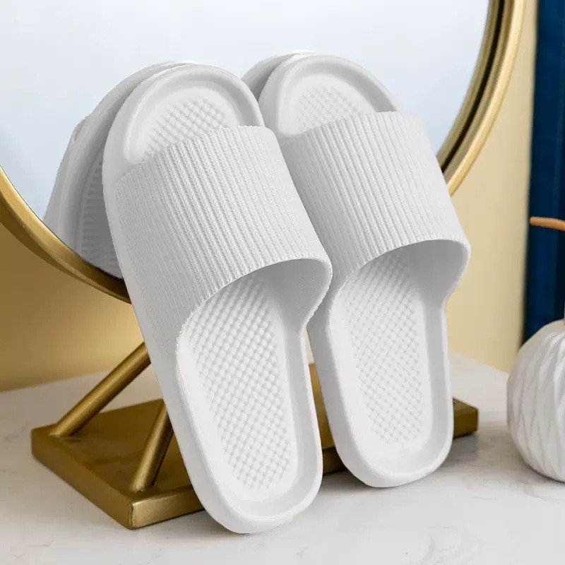 Custom Beach Shower Bathroom Thick Sole EVA Slipper Cloud Slide for Women Men chinelo nuvem claquettes nuage Chanclas de playa
