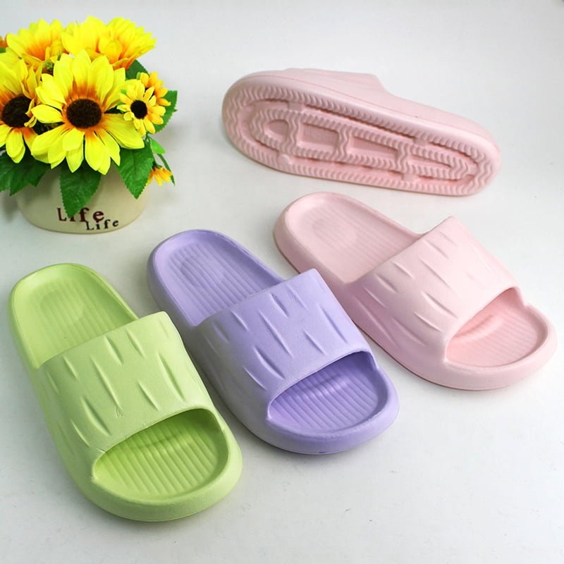 Factory Price Support Custom Logo Super Soft Thick Sole Comfortable Slides Bathroom Sandals Home Women Slides Slippers For Men
