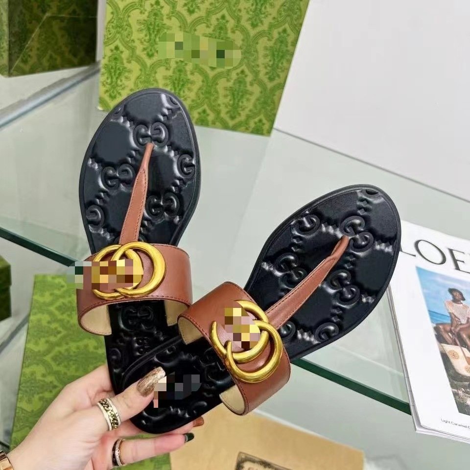 High Quality Luxury Summer Designer Slide Sandals for Ladies Anti-Slippery Lightweight Slippers for Women for Autumn Outdoors