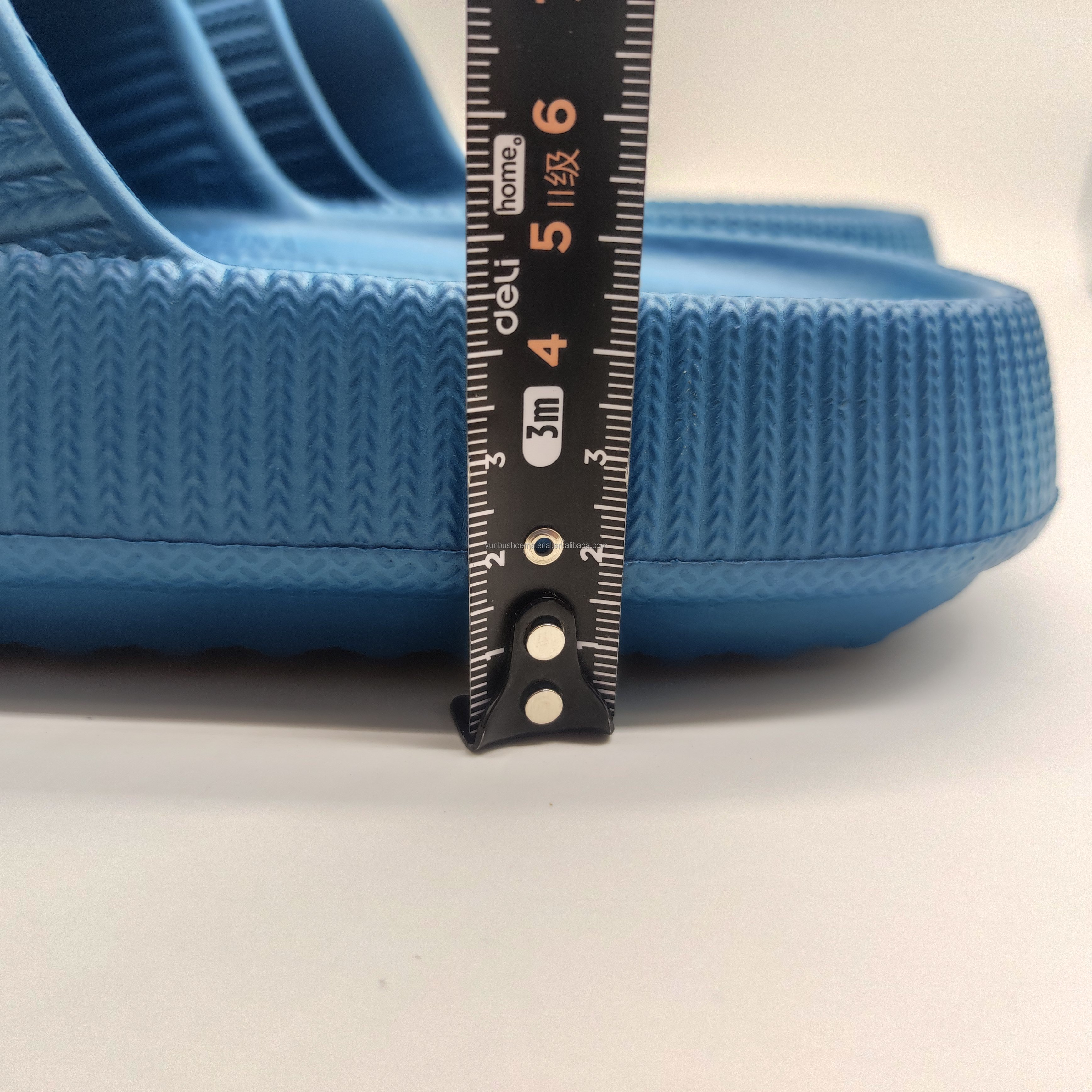 High Quality Best Selling EVA Slides Slippers Light Weight Breathable New Design Water Sliding Pillow Spring Beach Wholesale OEM