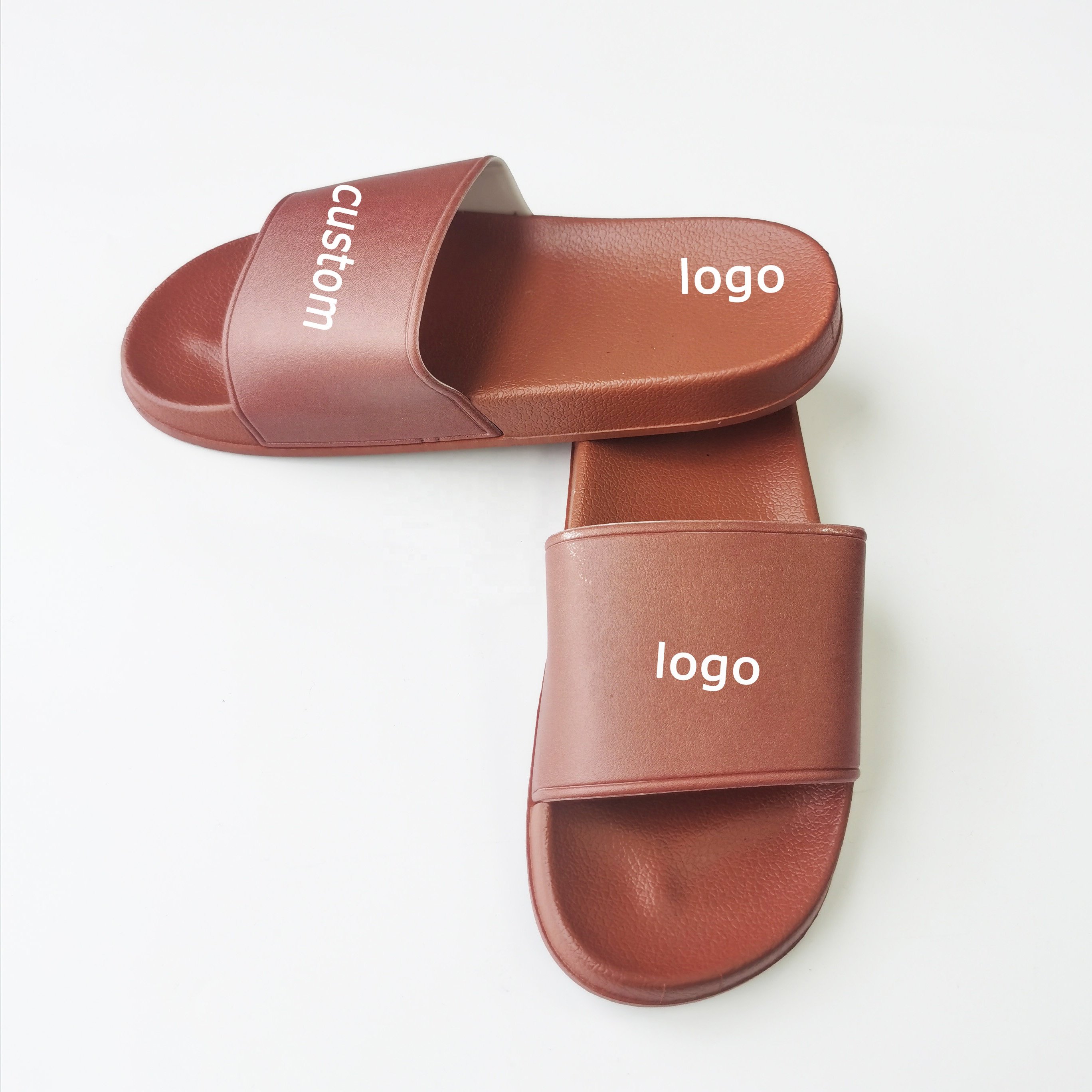Wholesale Custom Sandals Summer Fashion Plastic Slippers Wholesale Men Pvc Slippers Custom Logo Beach Slides