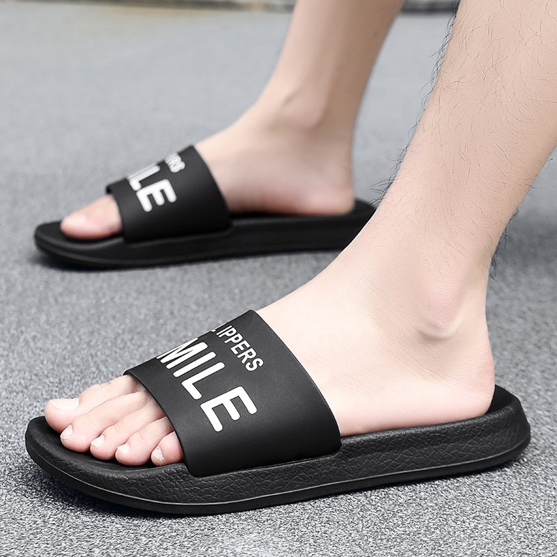 Hot Sale Summer Lightweight Men's Slides Slippers Quick-Drying Soft Anti-Slippery Home Sandals Fashion Style Insole Beach