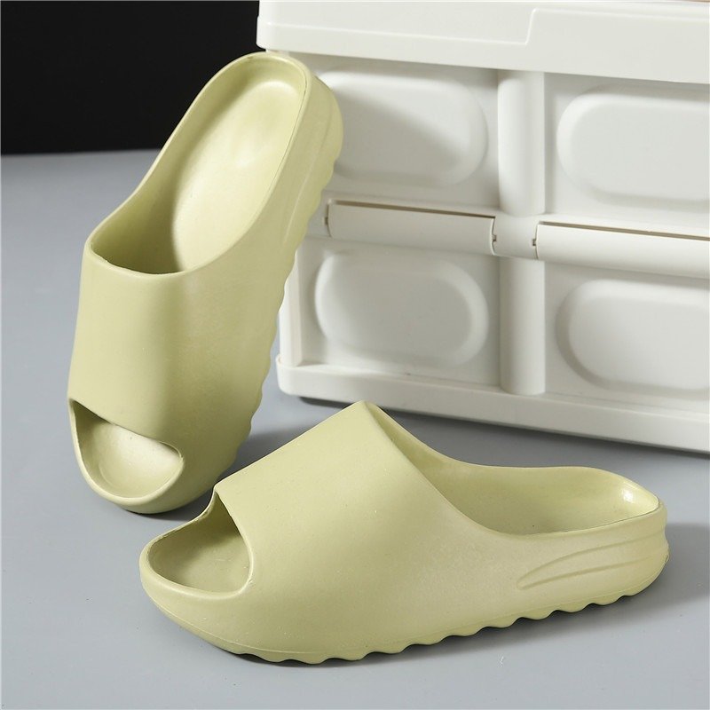Low MOQ Customization Open Toe EVA Foam outer wear Home light weight Korean thick Unisex Slides Slippers hotel quick-drying