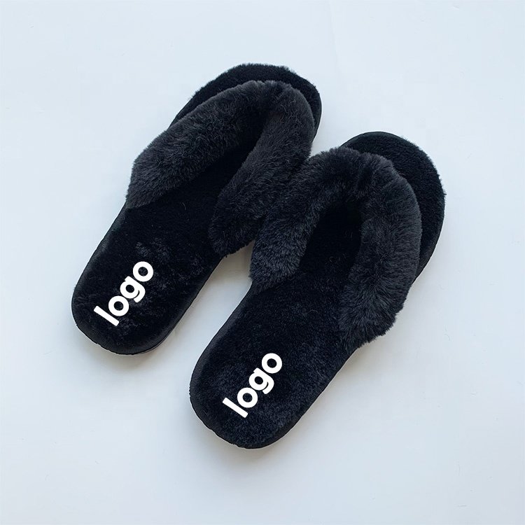 Custom Logo Fashion Women's Flat Sole Warm Fluffy Ladies Soft Flush Fur Flip-Flops Slides Slipper For Ladies