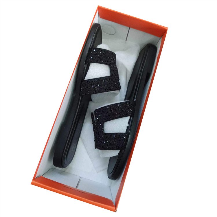 2024 fashion Slippers shining luxury rhinestone diamond Low heeled Slide Sandals famous brand women slippers shoes for women
