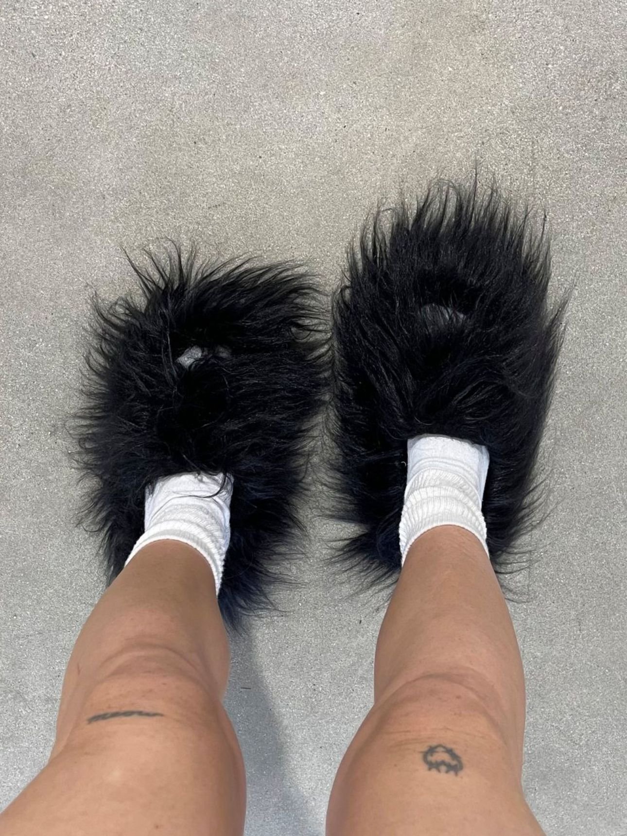BUSY GIRL RS4814 mongolian fur slides 22 colors big size 46 winter fashion olive green white pink faux fuzzy slippers for women